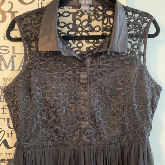 dots Black Embroidered Detail Taffeta Lined Dress - Picture 2 of 8